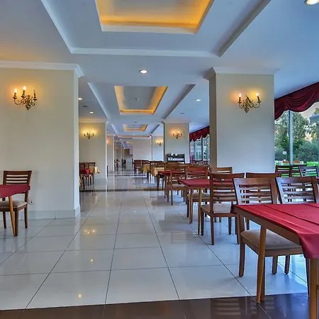 Otel Hedef Beach 4*