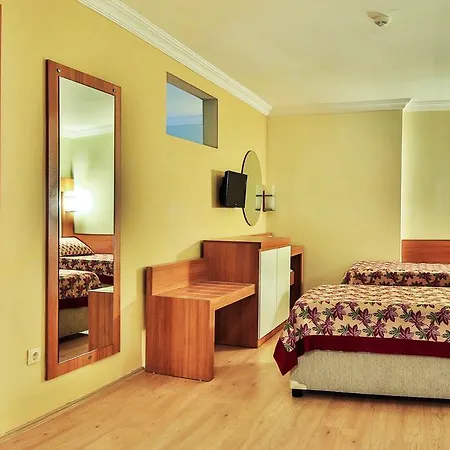 Ξενοδοχείο Hedef Beach 4*